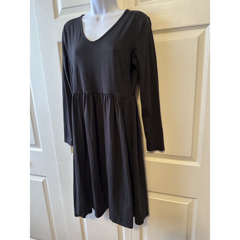 Love Hanna, Women’s Black Long Sleeve  Scoop Neck Dress, Size M